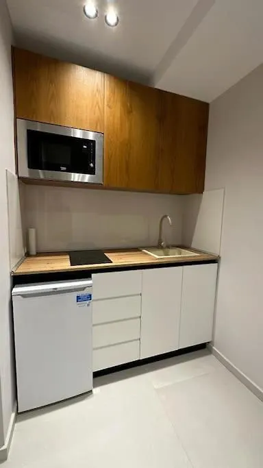 Host Apartament Elio Tirana Apartment
